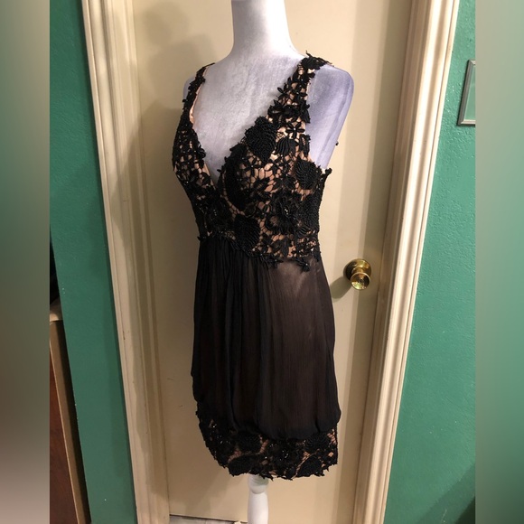 Jovani Black Beaded Silk & Lace Dress - Picture 3 of 15